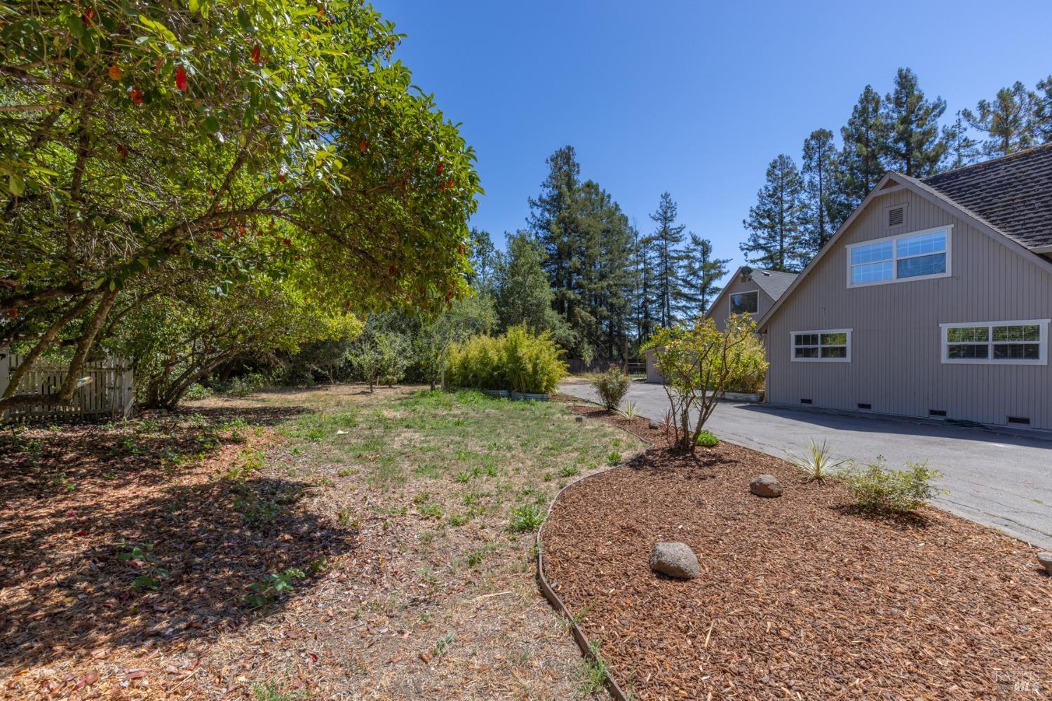 Detail Gallery Image 57 of 66 For 1162 Duer Rd, Sebastopol,  CA 95472 - 3 Beds | 2 Baths