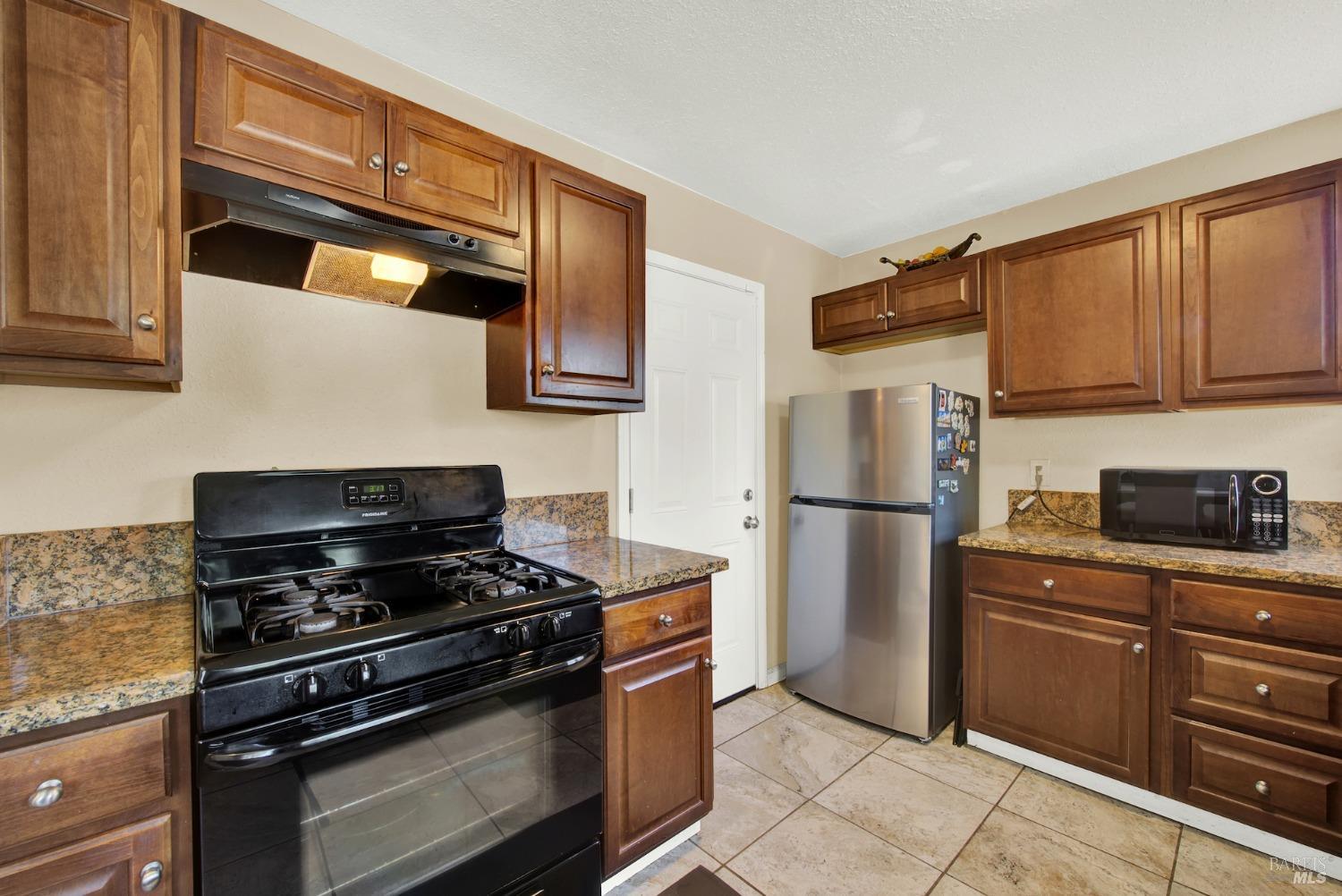 Detail Gallery Image 15 of 45 For 348 Wyoming St, Fairfield,  CA 94533 - 3 Beds | 1 Baths