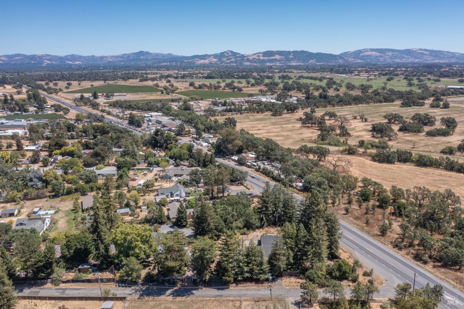 Detail Gallery Image 63 of 66 For 1162 Duer Rd, Sebastopol,  CA 95472 - 3 Beds | 2 Baths