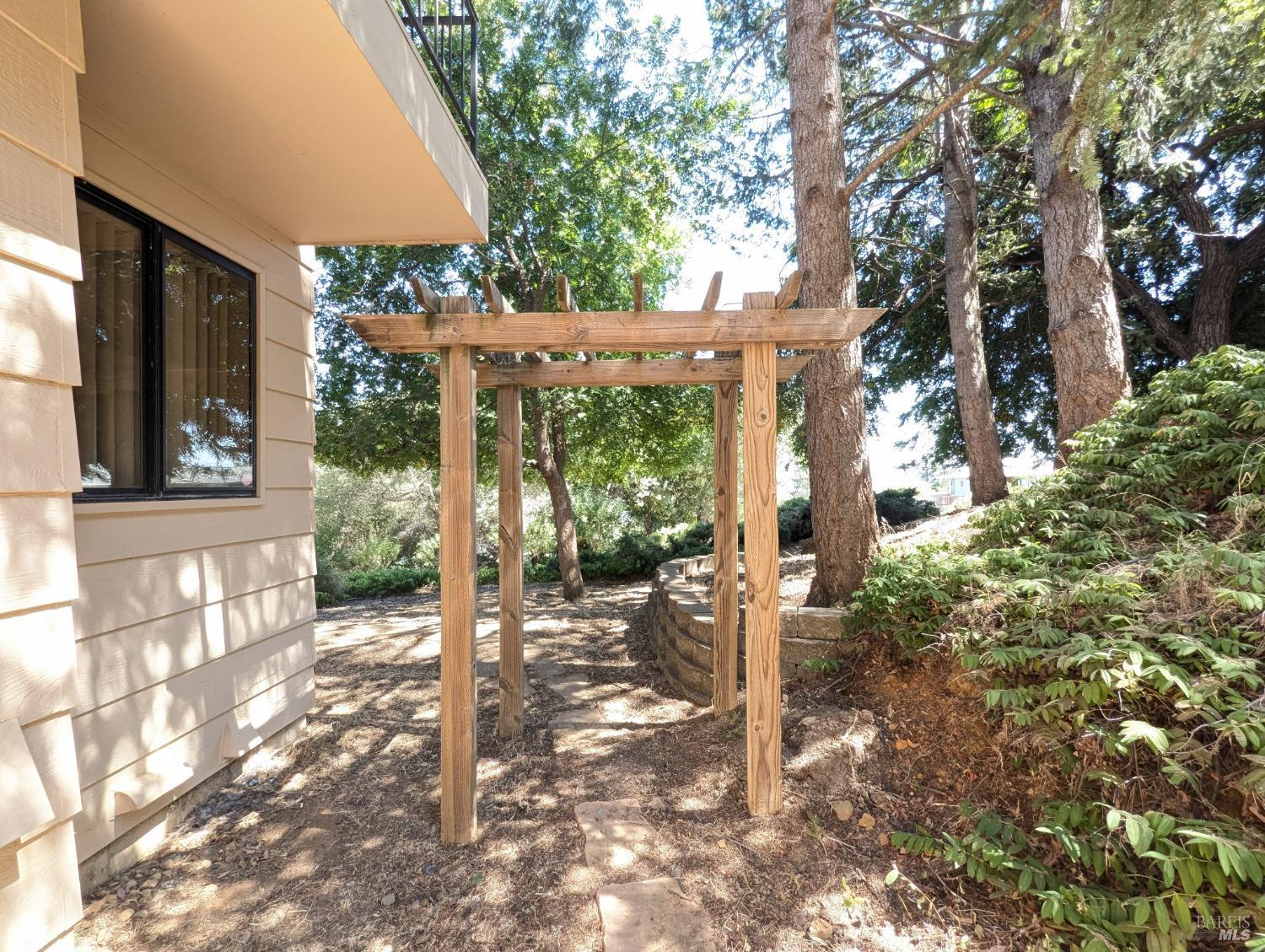 Detail Gallery Image 25 of 31 For 3611 Fircrest Ct, Kelseyville,  CA 95451 - 4 Beds | 3/1 Baths