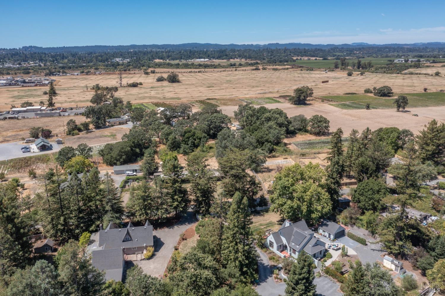 Detail Gallery Image 60 of 66 For 1162 Duer Rd, Sebastopol,  CA 95472 - 3 Beds | 2 Baths