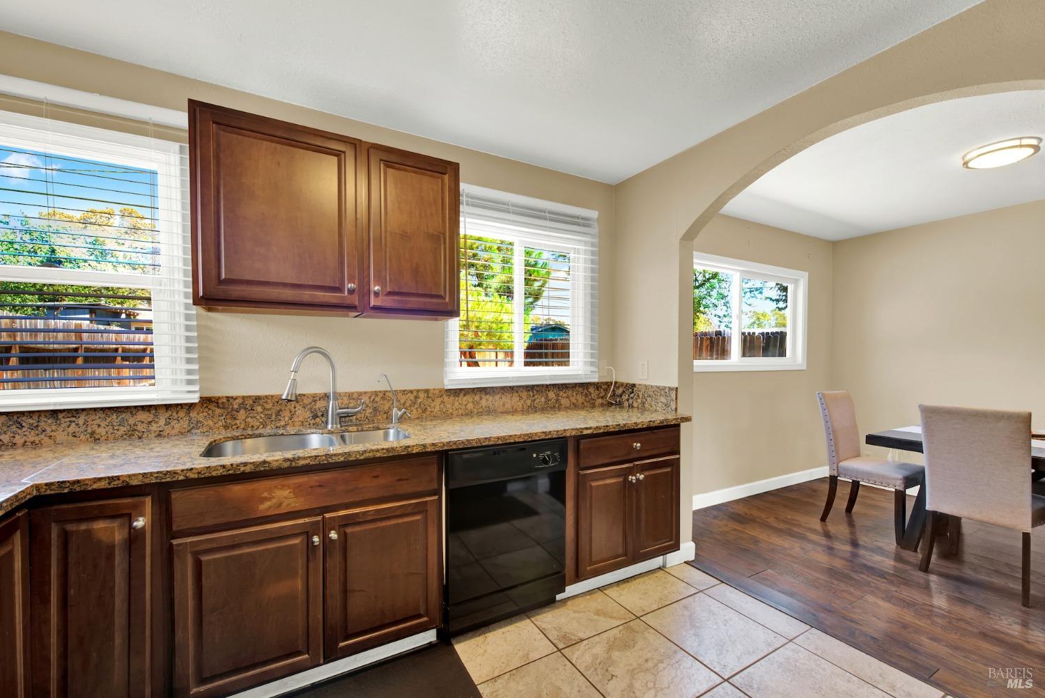 Detail Gallery Image 17 of 45 For 348 Wyoming St, Fairfield,  CA 94533 - 3 Beds | 1 Baths