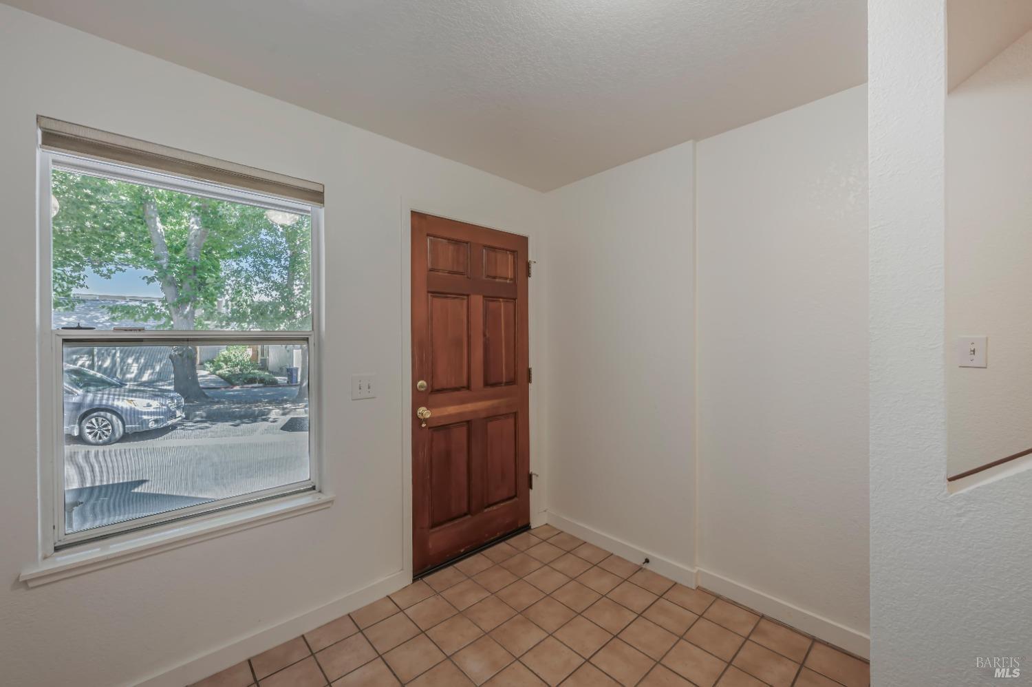 Detail Gallery Image 5 of 27 For 7720 Bodega Ave #2,  Sebastopol,  CA 95472 - 2 Beds | 1/1 Baths