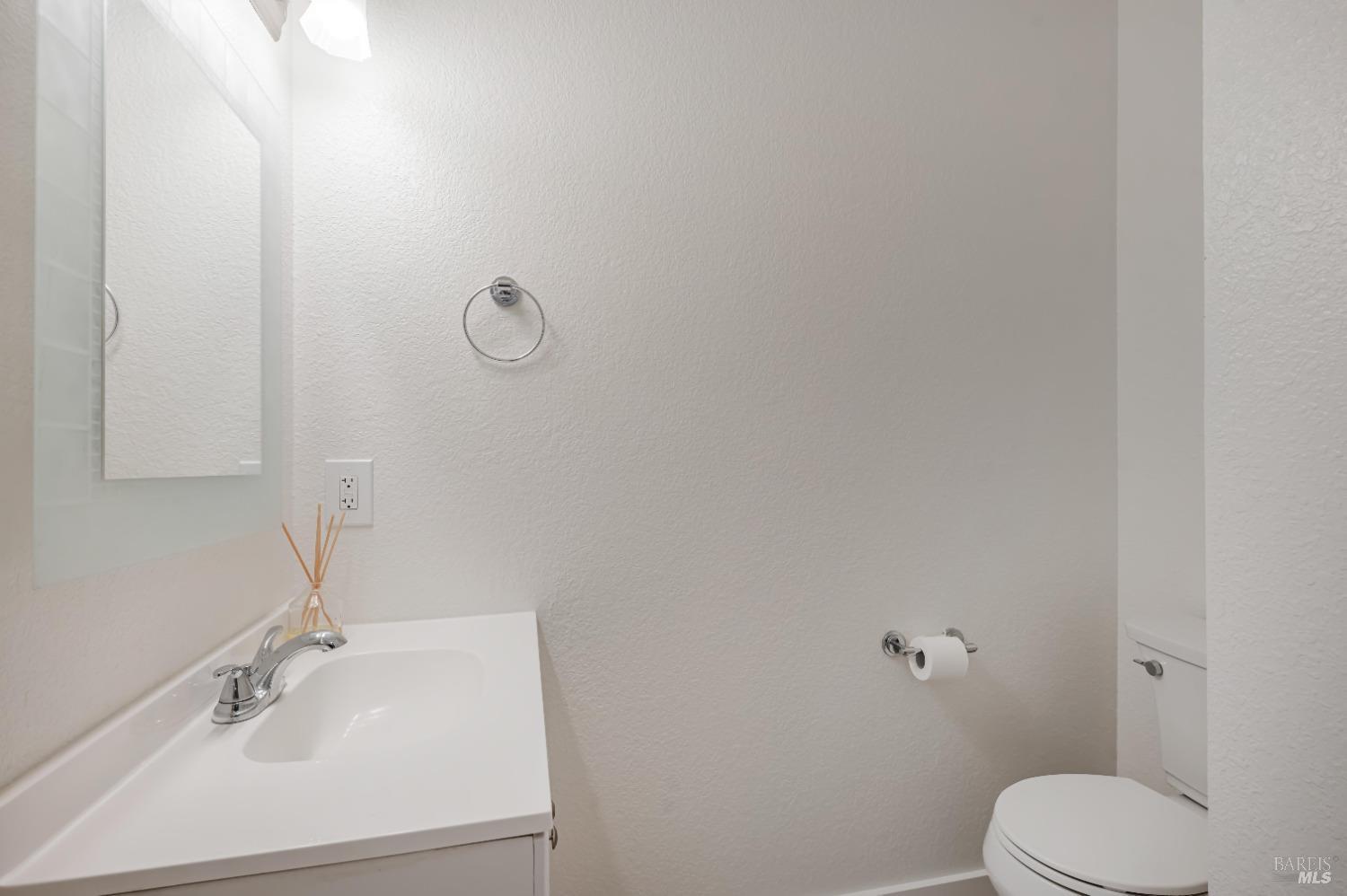 Detail Gallery Image 20 of 27 For 7720 Bodega Ave #2,  Sebastopol,  CA 95472 - 2 Beds | 1/1 Baths