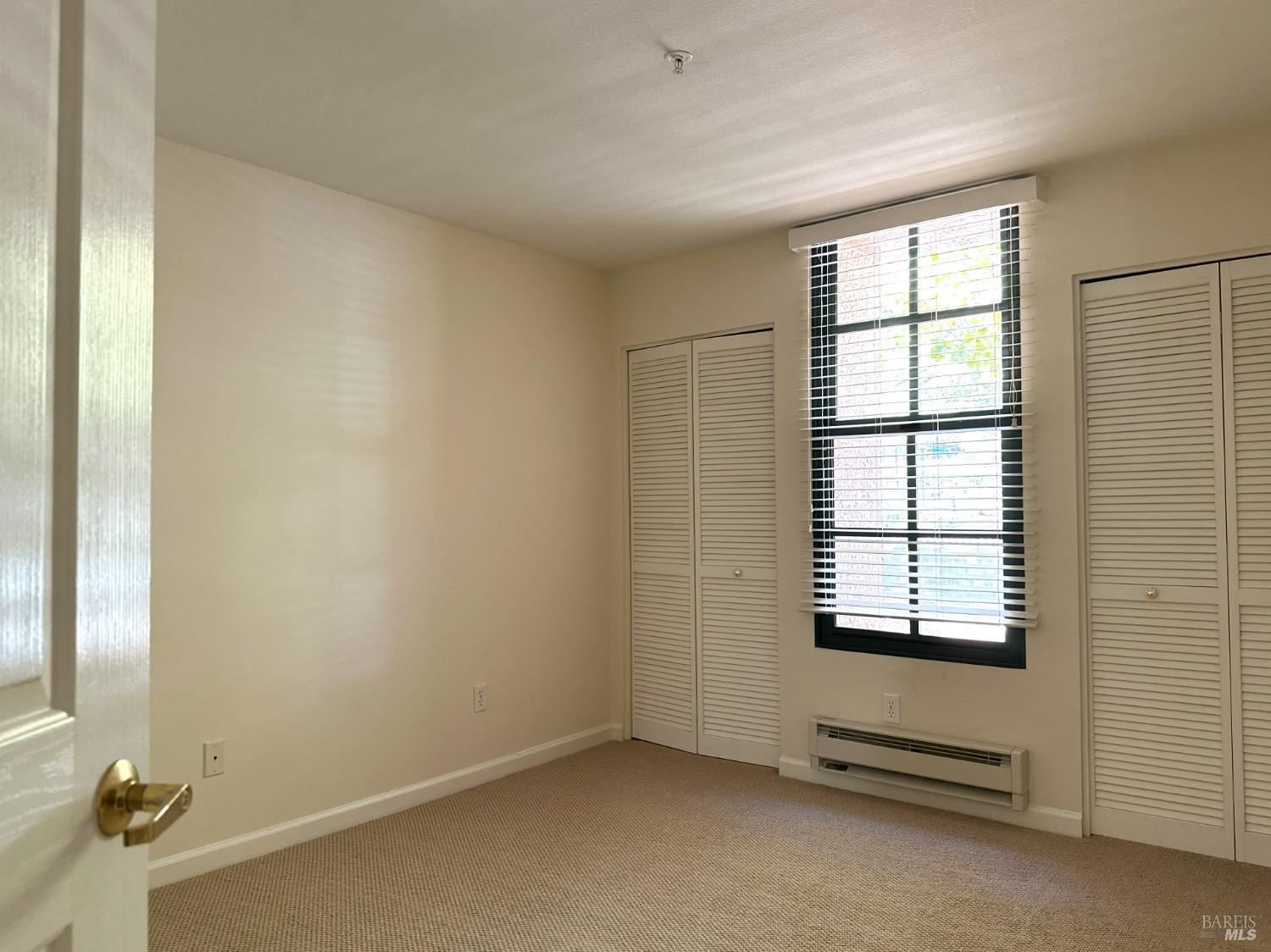 Detail Gallery Image 9 of 16 For 1115 B St #201,  San Rafael,  CA 94901 - 2 Beds | 1 Baths