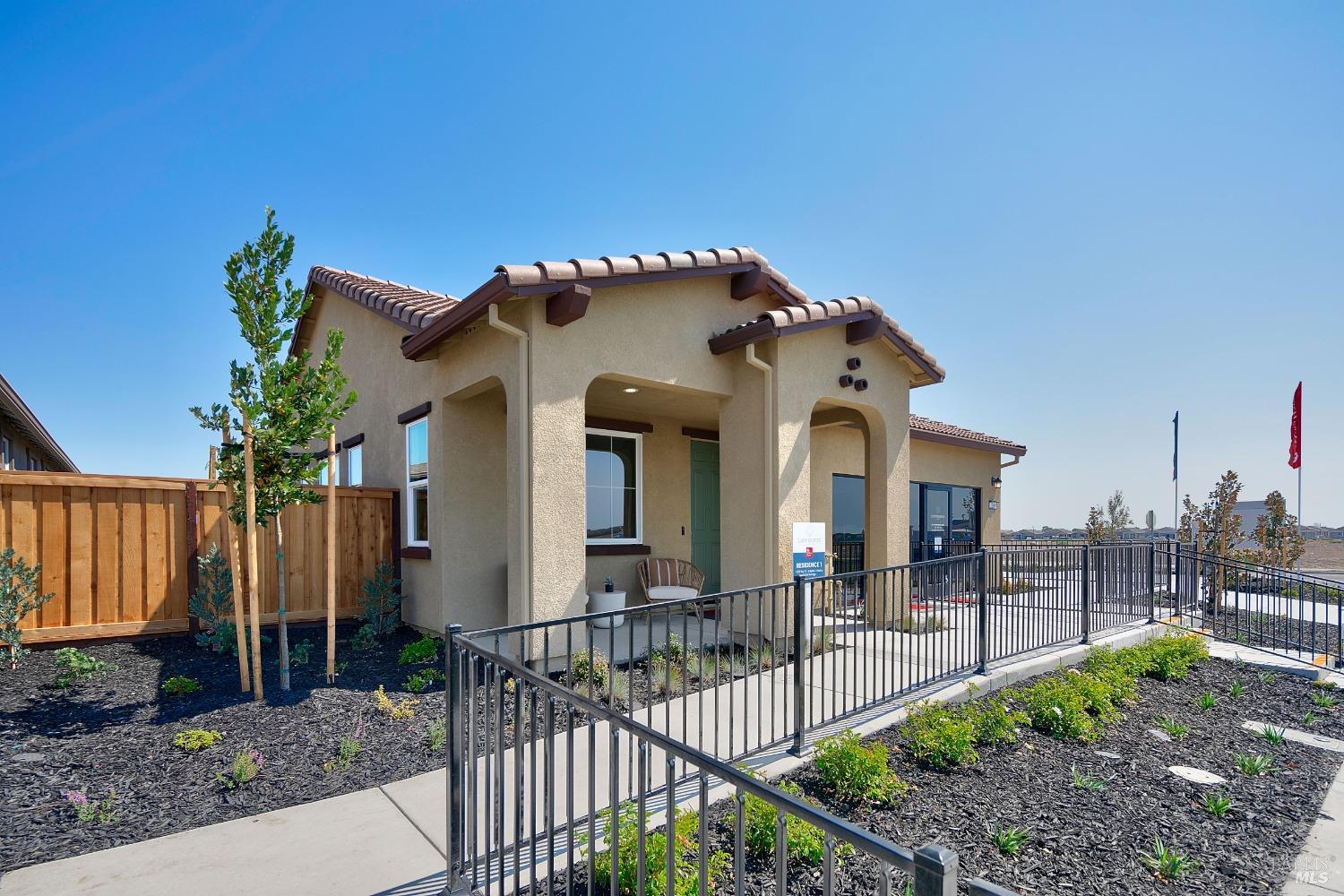 Detail Gallery Image 1 of 41 For 2372 Hopskotch St, Rio Vista,  CA 94571 - 2 Beds | 2 Baths