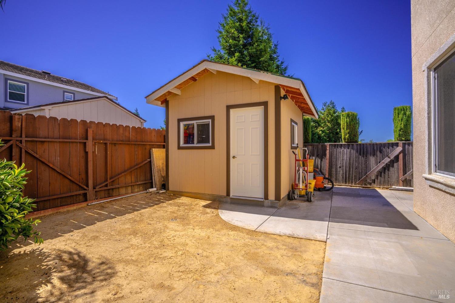 Detail Gallery Image 62 of 68 For 1834 Ridgebury Way, Fairfield,  CA 94533 - 5 Beds | 3/1 Baths