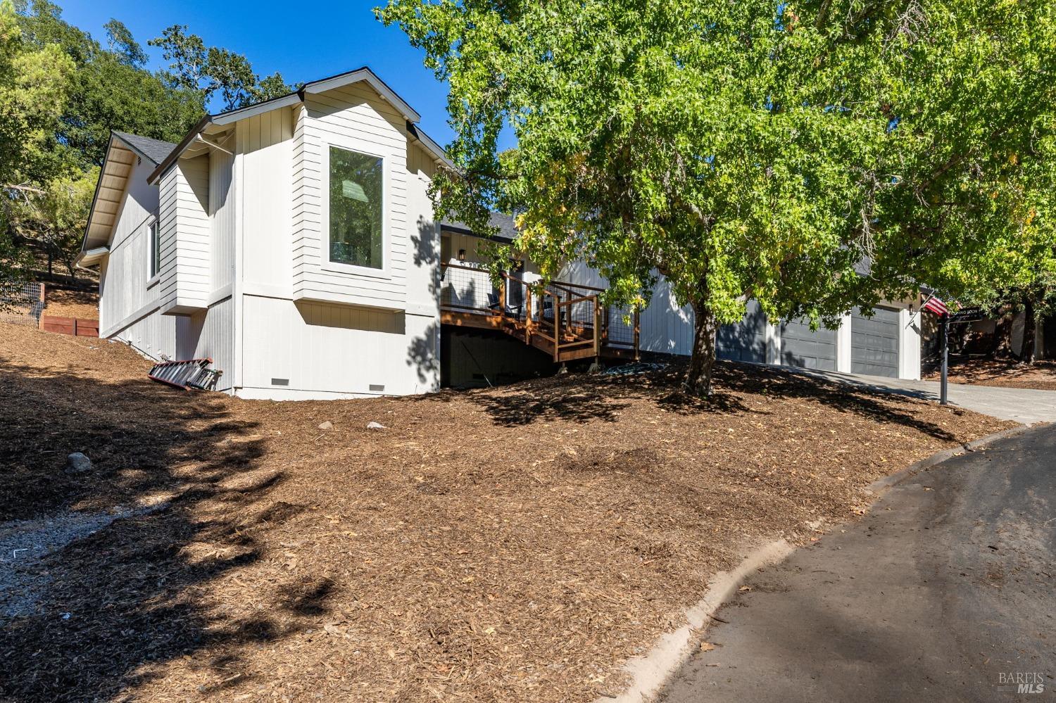 Detail Gallery Image 3 of 59 For 700 Coney Ct, Santa Rosa,  CA 95409 - 4 Beds | 2 Baths