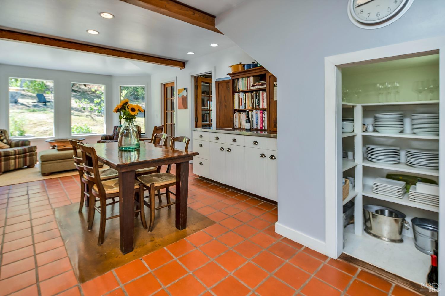 Detail Gallery Image 18 of 62 For 2020 Felta Rd, Healdsburg,  CA 95448 - 2 Beds | 2/1 Baths