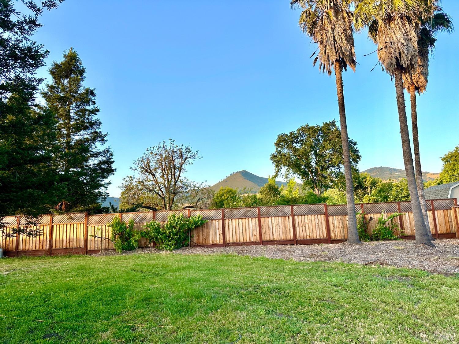 Detail Gallery Image 20 of 29 For 390 Treehaven Ln, Kenwood,  CA 95452 - 2 Beds | 2 Baths