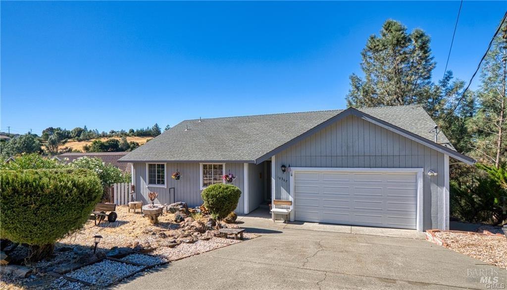 Detail Gallery Image 2 of 38 For 10367 Walnut Way, Kelseyville,  CA 95451 - 3 Beds | 2 Baths