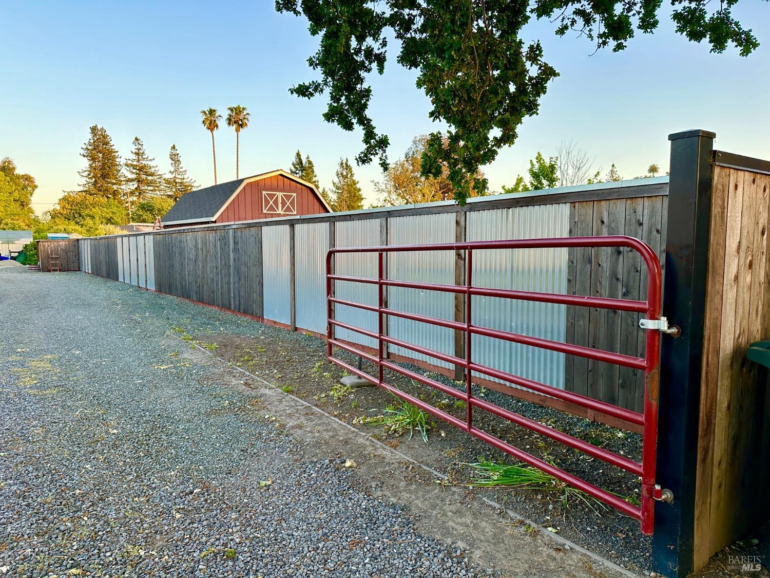 Detail Gallery Image 26 of 29 For 390 Treehaven Ln, Kenwood,  CA 95452 - 2 Beds | 2 Baths