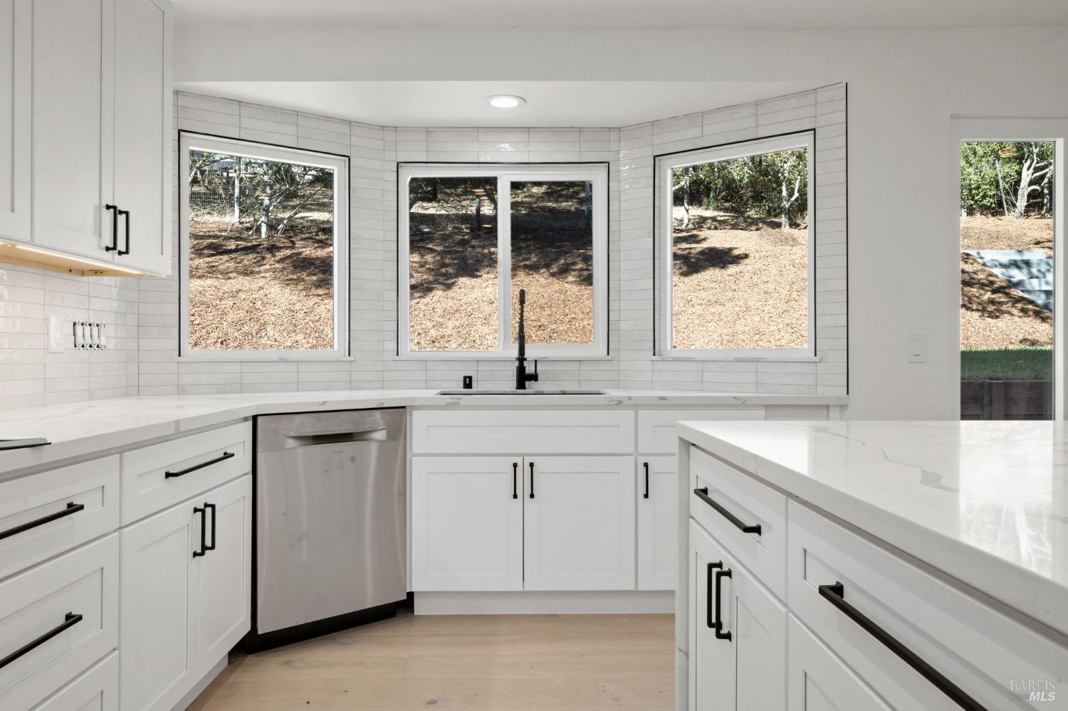 Detail Gallery Image 21 of 59 For 700 Coney Ct, Santa Rosa,  CA 95409 - 4 Beds | 2 Baths