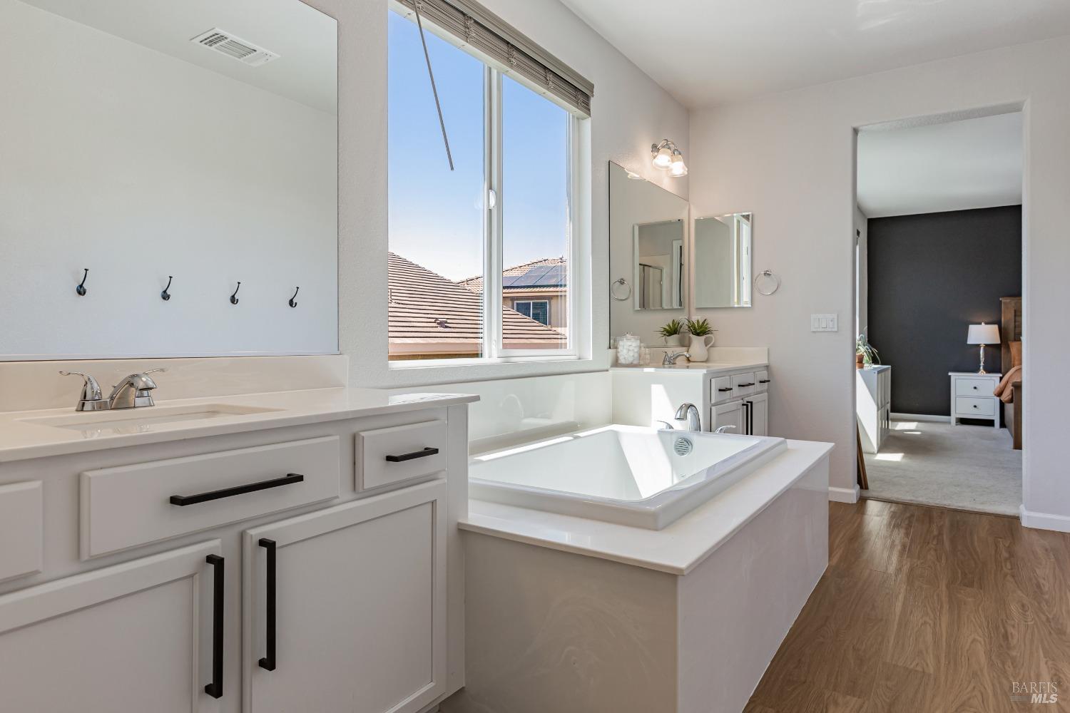 Detail Gallery Image 32 of 40 For 1521 Gulf Dr, Fairfield,  CA 94533 - 3 Beds | 2/1 Baths