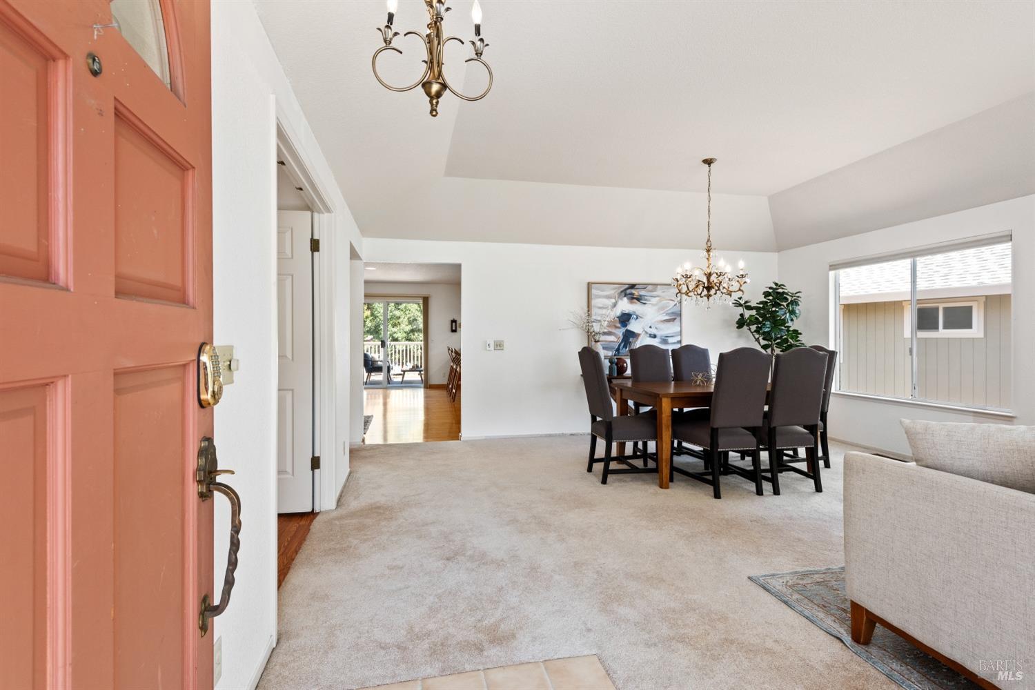 Detail Gallery Image 3 of 34 For 7997 Oakmont Dr, Santa Rosa,  CA 95409 - 3 Beds | 2 Baths