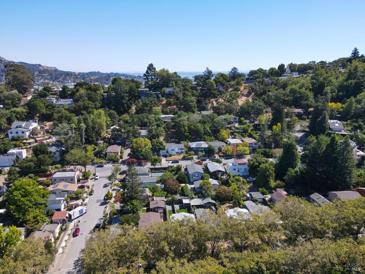 Detail Gallery Image 35 of 42 For 152 C St, San Rafael,  CA 94901 - 3 Beds | 2/1 Baths