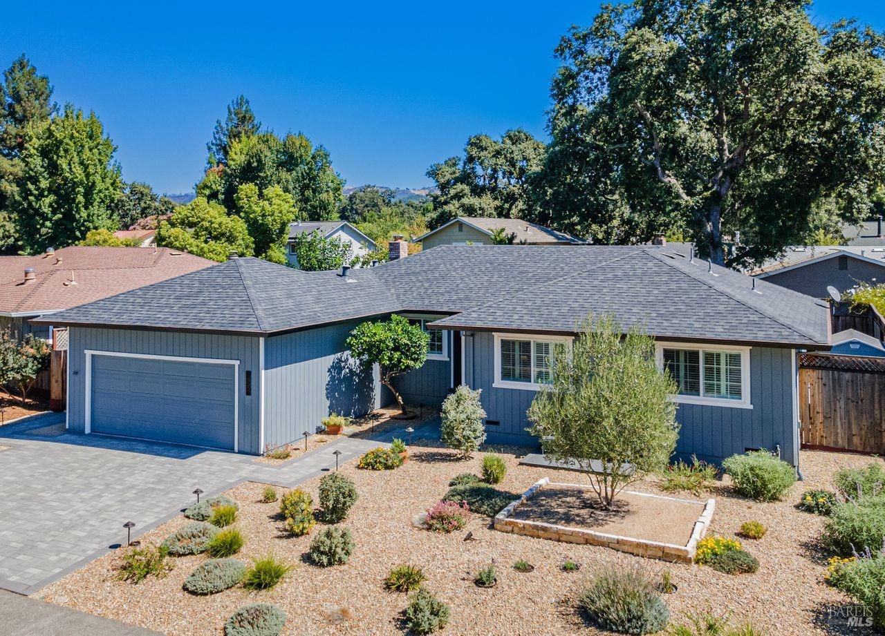 Detail Gallery Image 1 of 1 For 2503 Horseshoe Dr, Santa Rosa,  CA 95405 - 3 Beds | 2 Baths