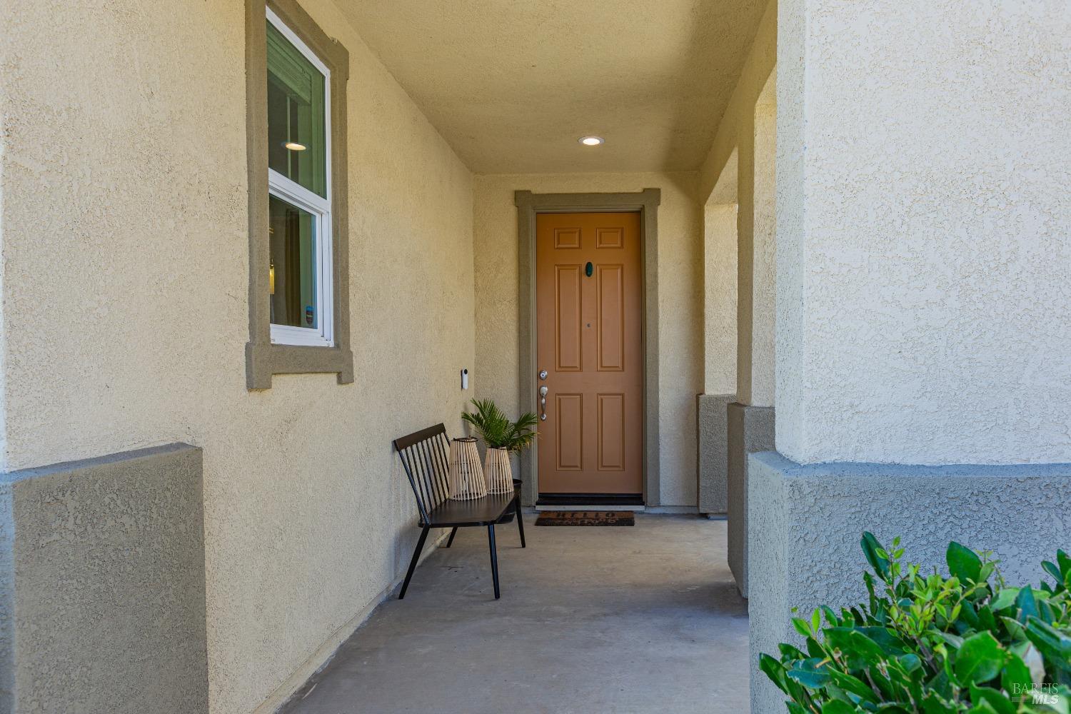 Detail Gallery Image 4 of 40 For 1521 Gulf Dr, Fairfield,  CA 94533 - 3 Beds | 2/1 Baths