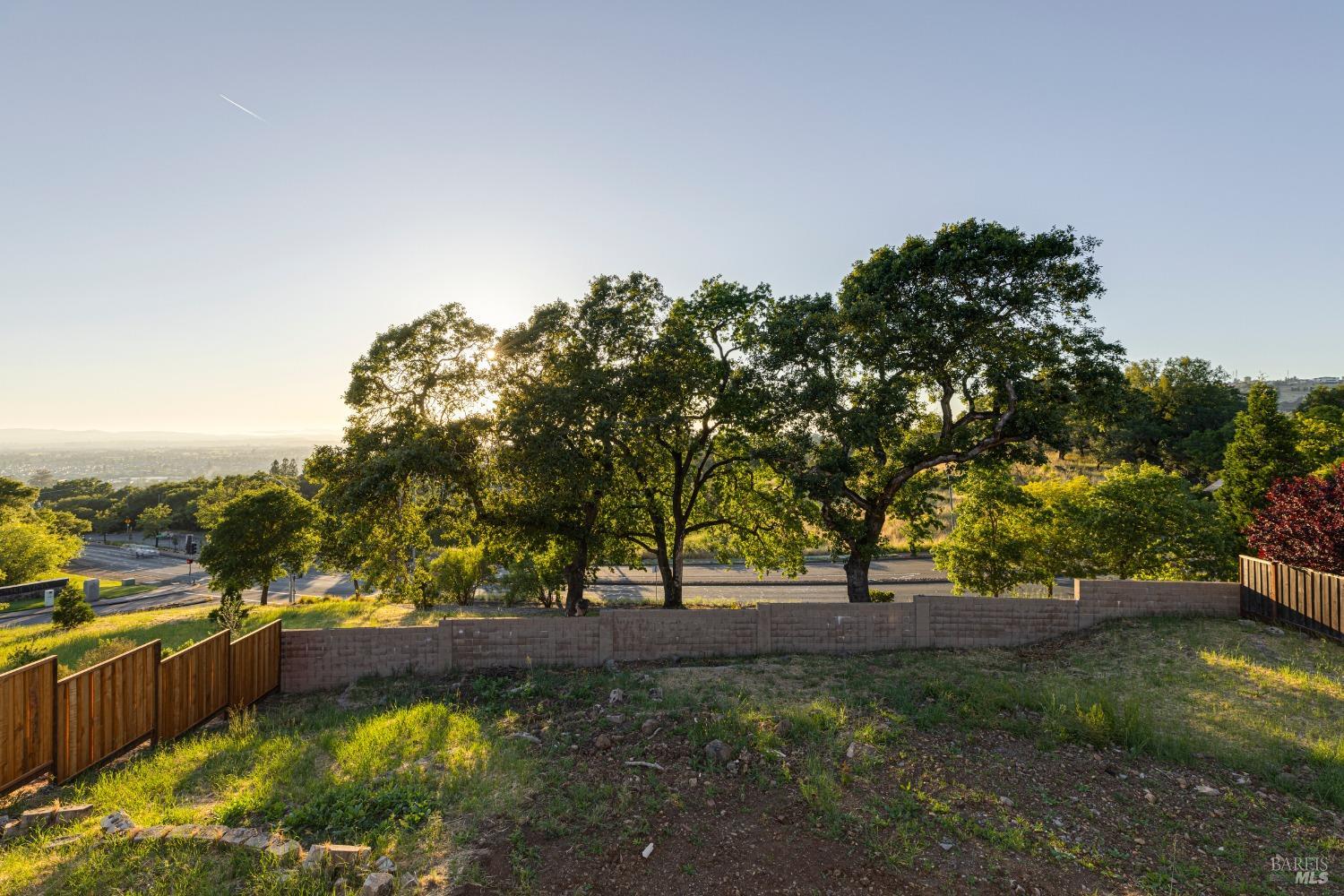 Detail Gallery Image 47 of 50 For 2039 Gardenview Pl, Santa Rosa,  CA 95403 - 4 Beds | 3/1 Baths