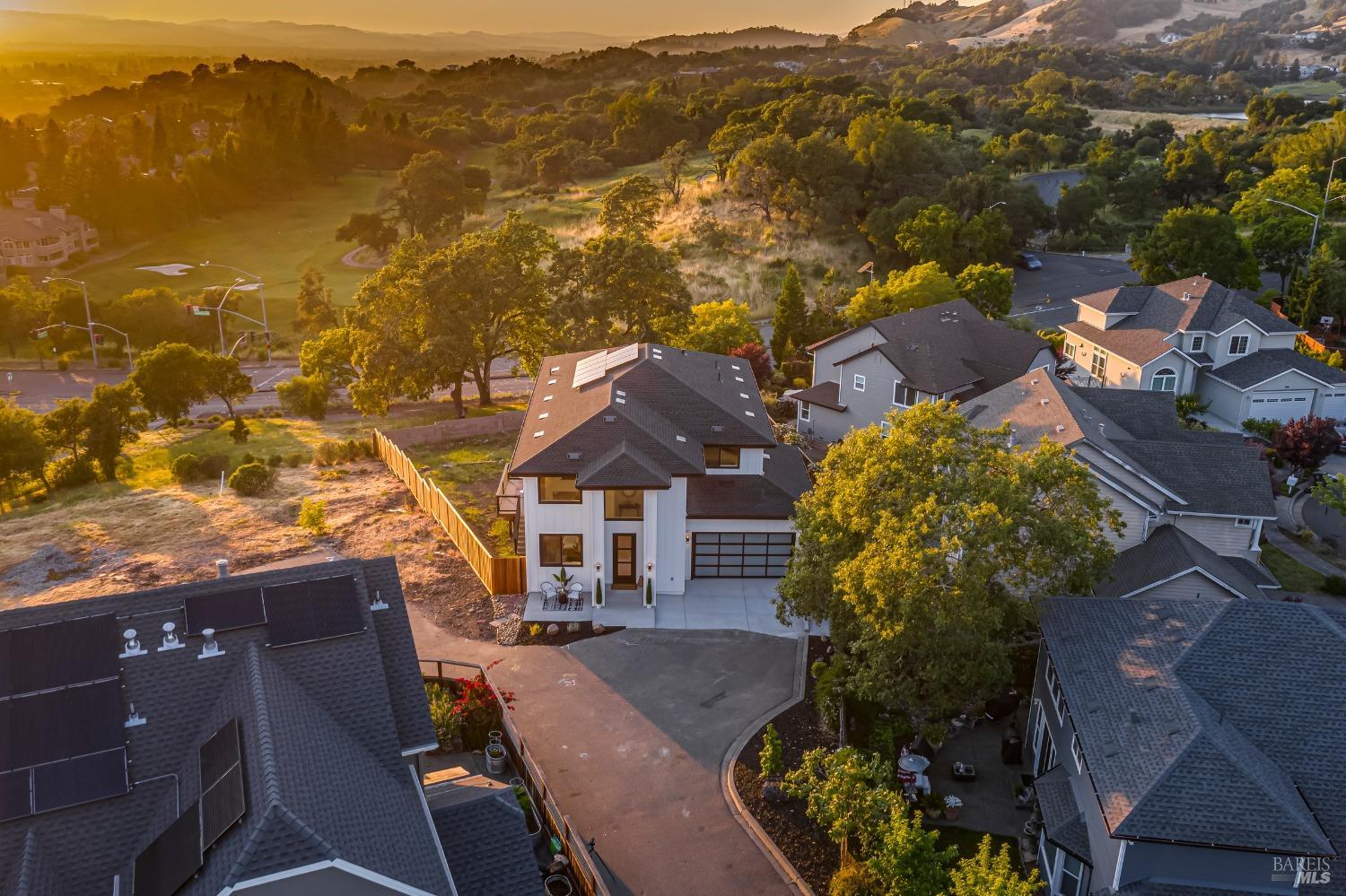 Detail Gallery Image 50 of 50 For 2039 Gardenview Pl, Santa Rosa,  CA 95403 - 4 Beds | 3/1 Baths