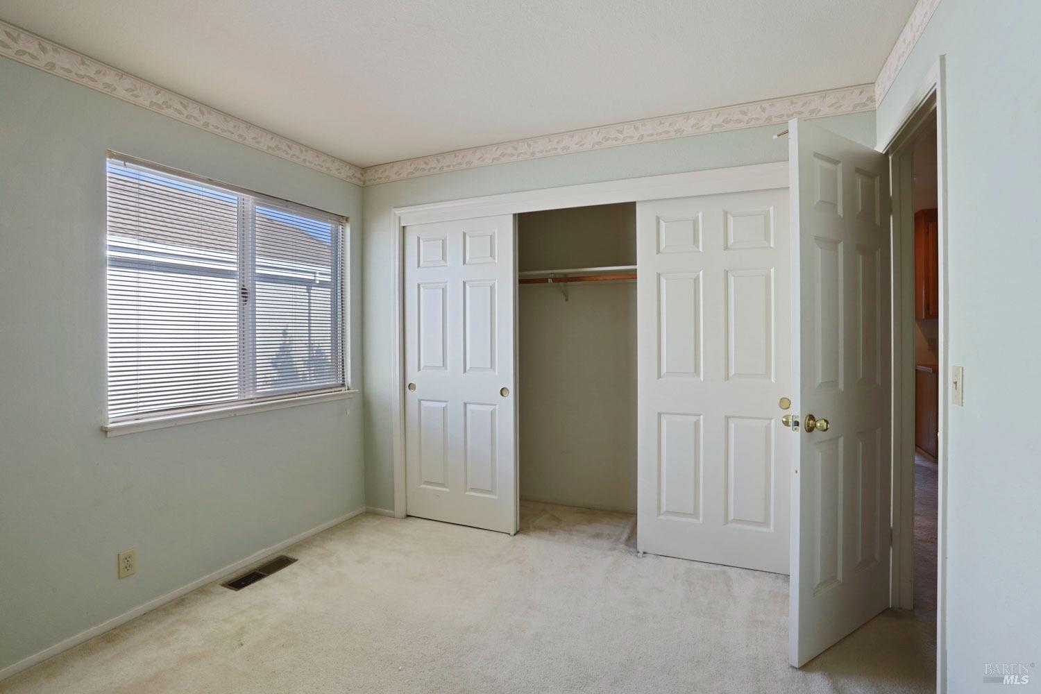 Detail Gallery Image 12 of 15 For 359 Stamper Cir, Suisun City,  CA 94585 - 4 Beds | 2/1 Baths