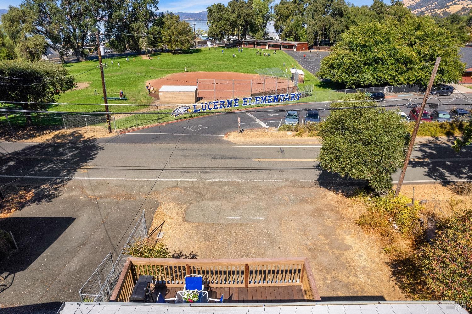 Detail Gallery Image 32 of 53 For 3332 Country Club Dr, Lucerne,  CA 95458 - 2 Beds | 1/1 Baths