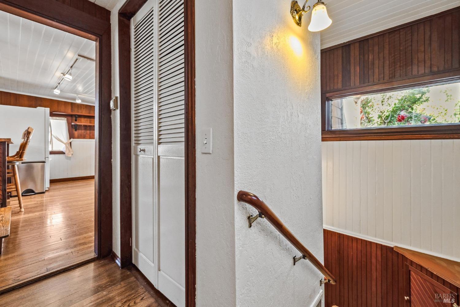 Detail Gallery Image 22 of 30 For 415 Turney St, Sausalito,  CA 94965 - 2 Beds | 2 Baths