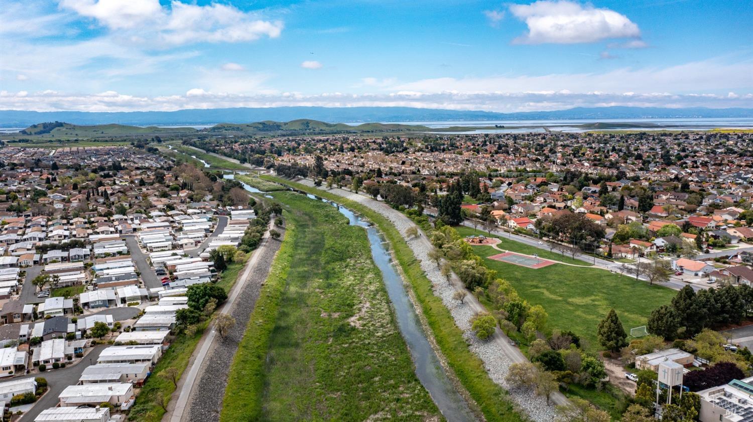 Detail Gallery Image 15 of 41 For 4141 Deep Creek Rd 34, Fremont,  CA 94555 - 2 Beds | 2 Baths