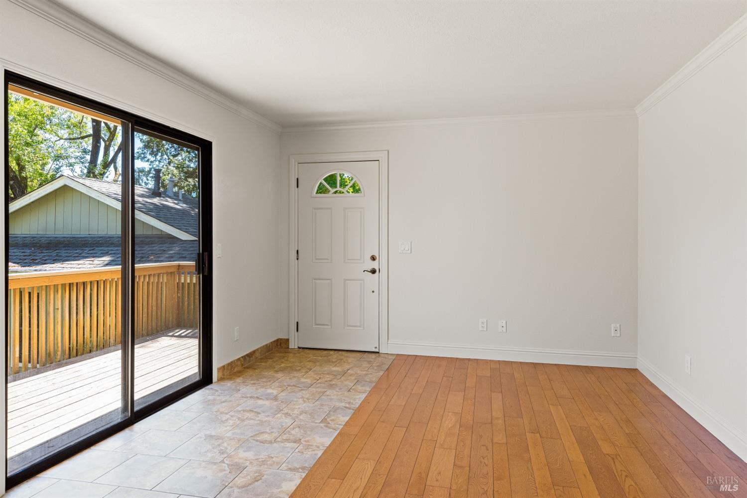 Detail Gallery Image 5 of 21 For 160 Golden Ridge Ave, Sebastopol,  CA 95472 - 2 Beds | 1 Baths