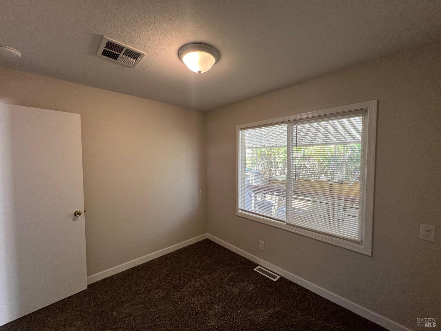 Detail Gallery Image 23 of 27 For 131 Zaragoza Dr, Fairfield,  CA 94533 - 3 Beds | 2 Baths