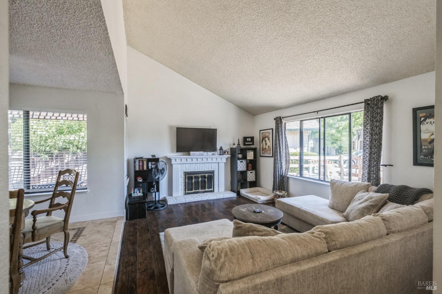 Detail Gallery Image 20 of 29 For 3227 Serra Way, Fairfield,  CA 94534 - 3 Beds | 2 Baths