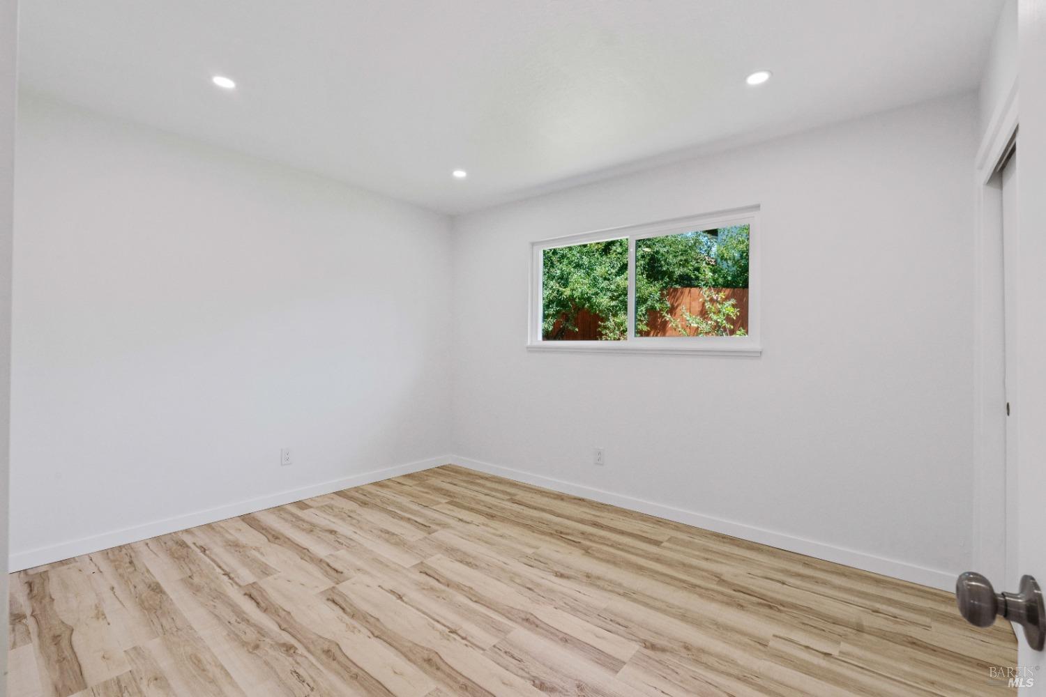 Detail Gallery Image 33 of 37 For 1004 Fulton Ave, Vallejo,  CA 94591 - 3 Beds | 2 Baths