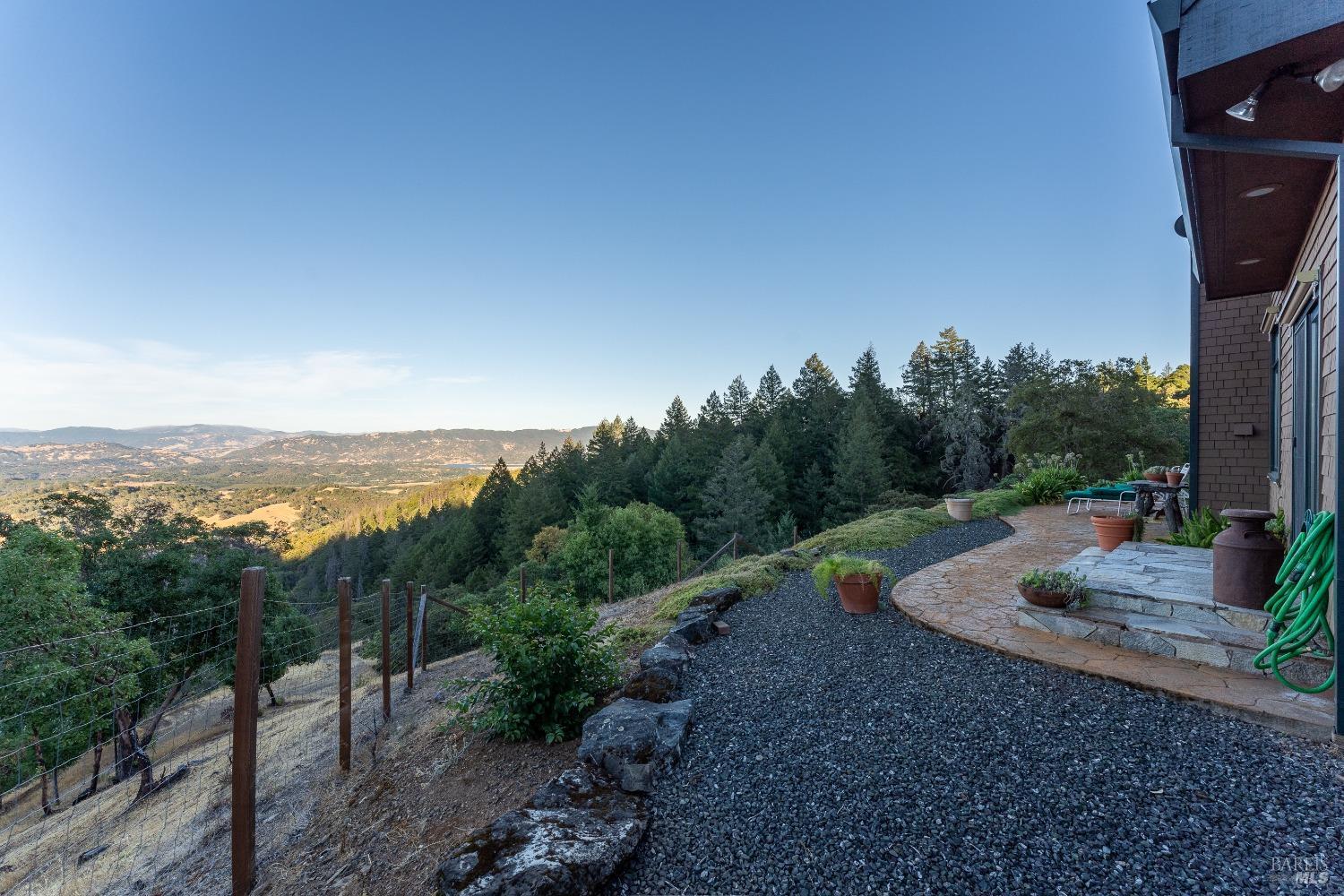 Detail Gallery Image 37 of 53 For 4250 Orr Springs Rd, Ukiah,  CA 95482 - 2 Beds | 2/1 Baths