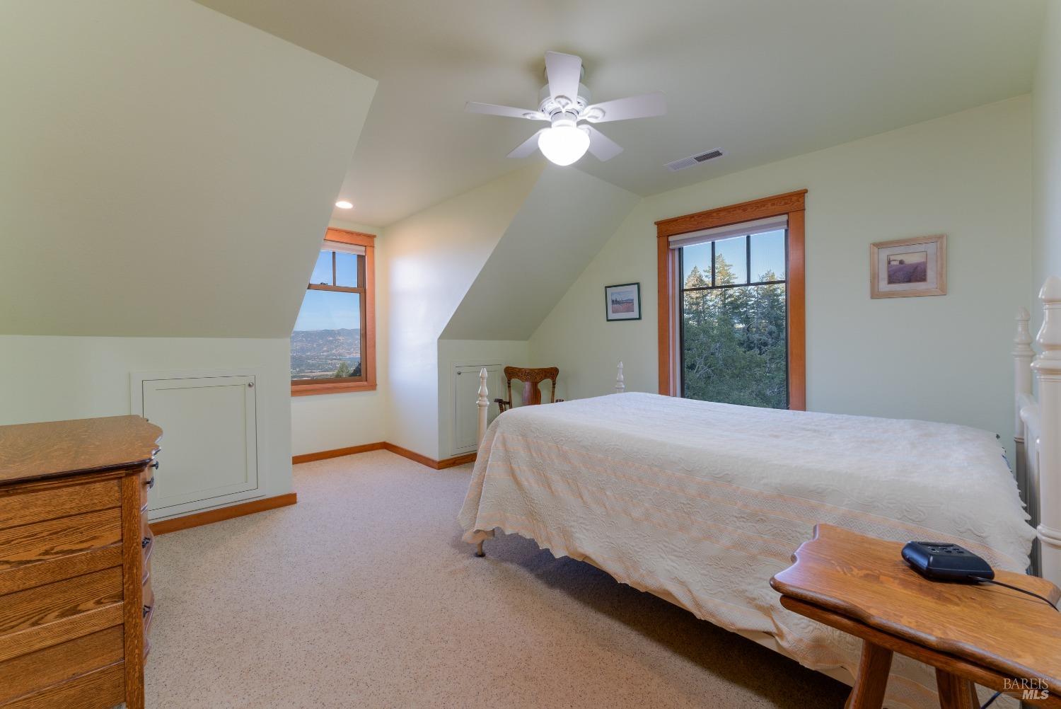 Detail Gallery Image 27 of 53 For 4250 Orr Springs Rd, Ukiah,  CA 95482 - 2 Beds | 2/1 Baths