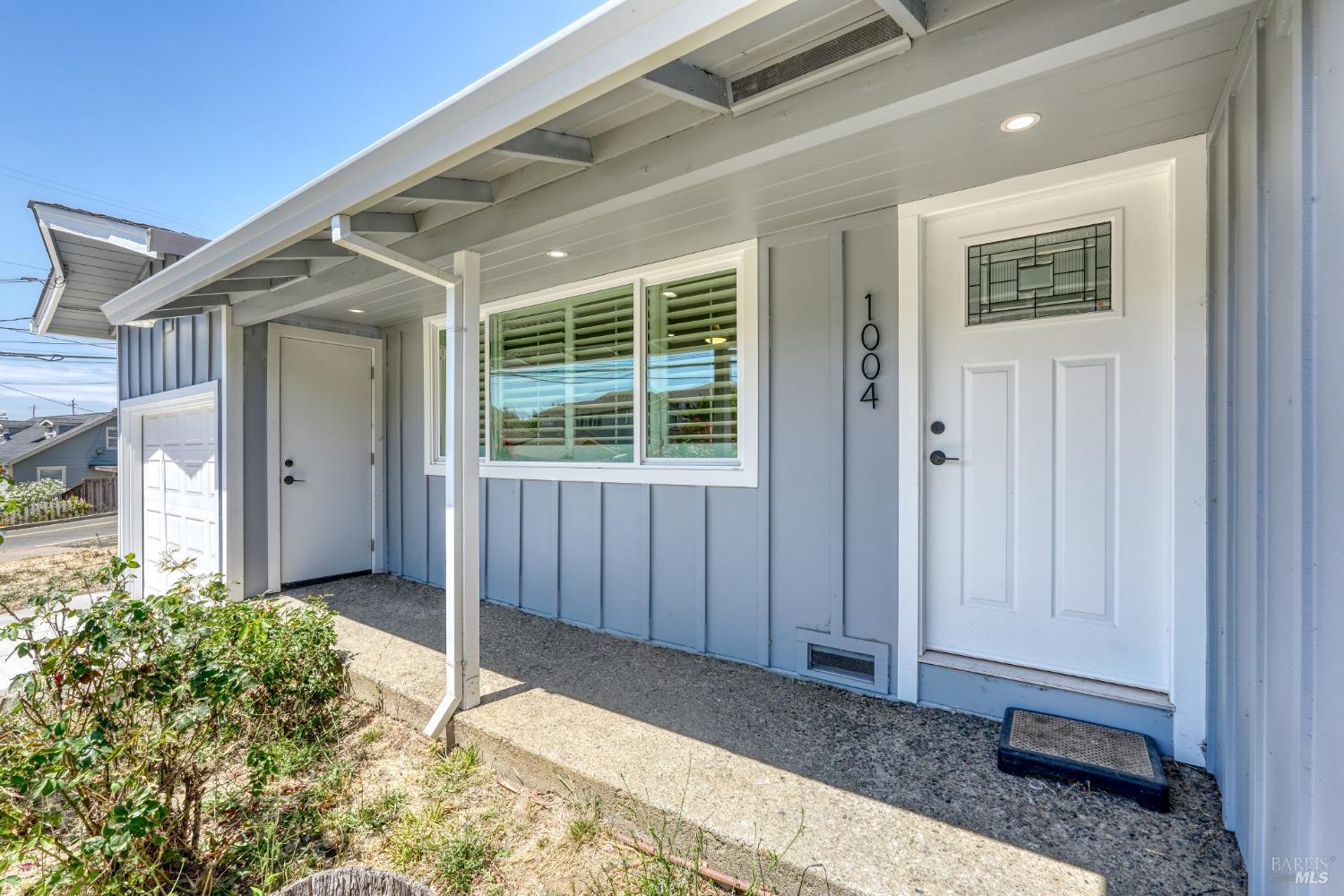 Detail Gallery Image 9 of 37 For 1004 Fulton Ave, Vallejo,  CA 94591 - 3 Beds | 2 Baths