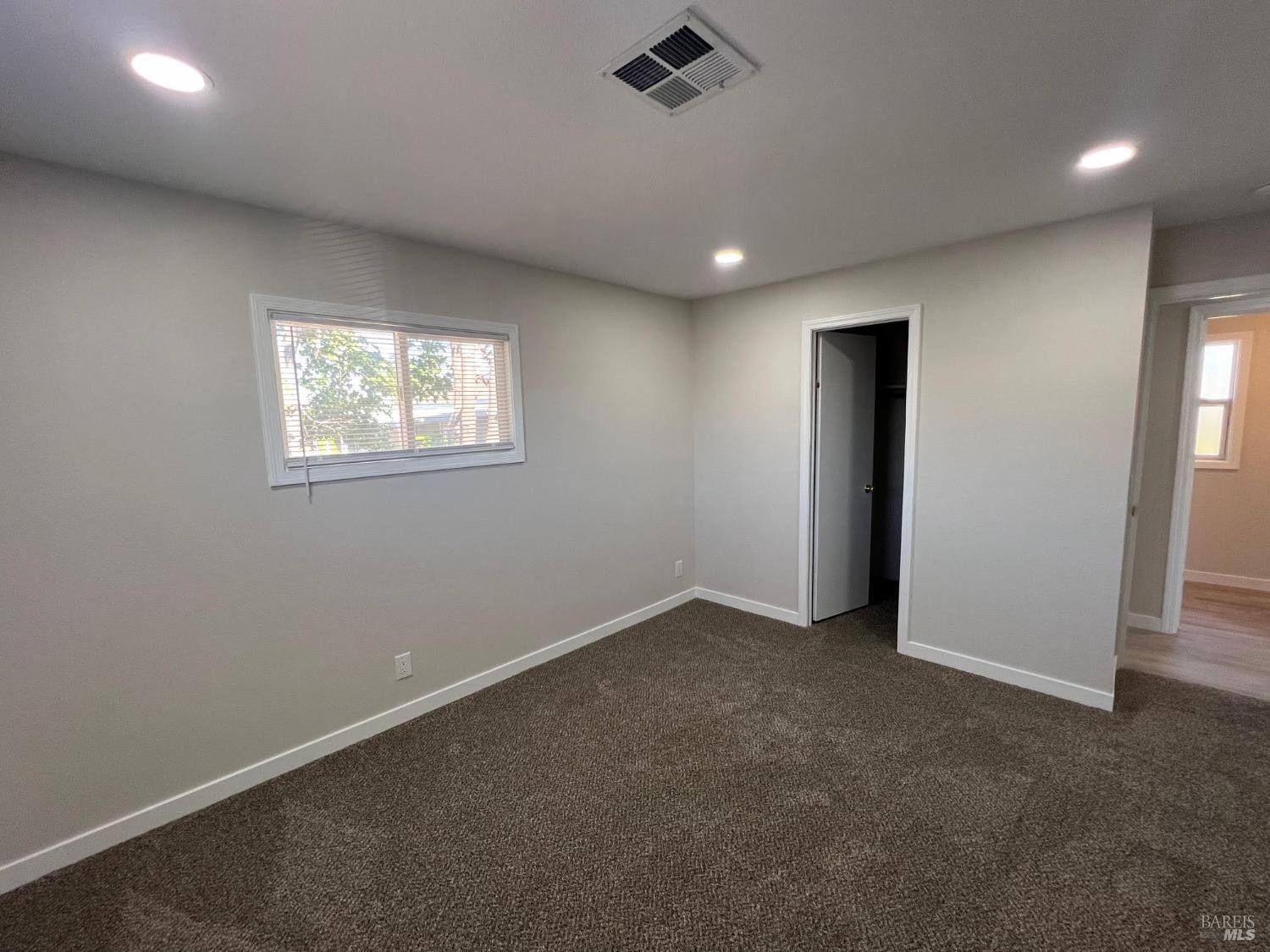 Detail Gallery Image 20 of 27 For 131 Zaragoza Dr, Fairfield,  CA 94533 - 3 Beds | 2 Baths