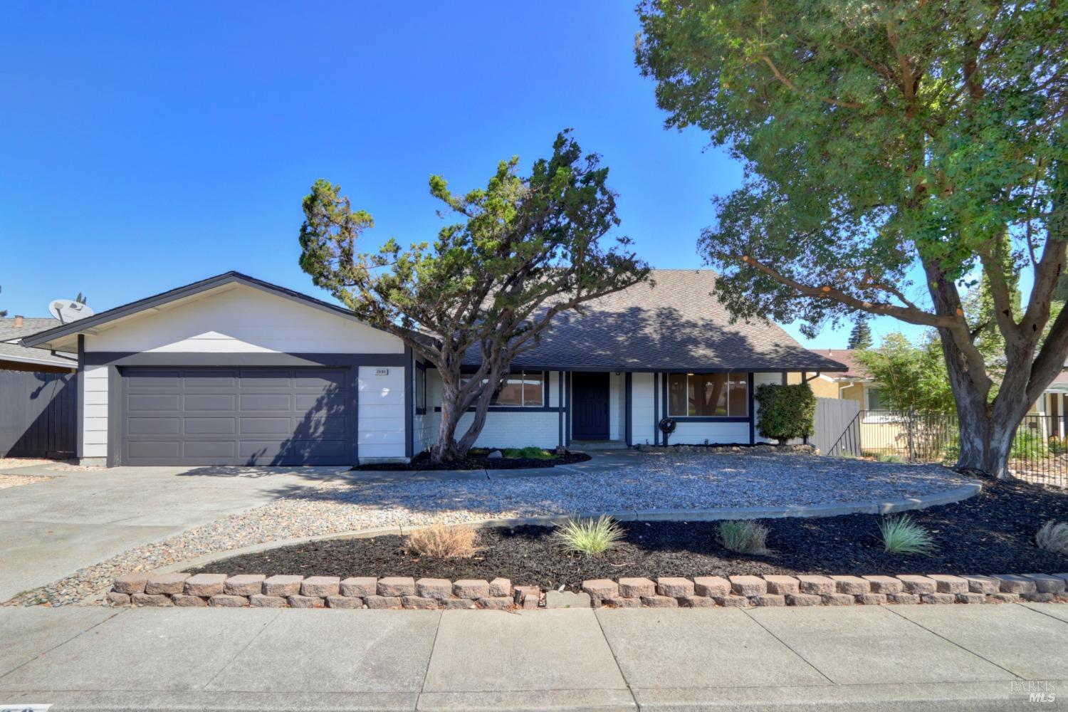 Detail Gallery Image 1 of 56 For 2890 Calaveras Dr, Fairfield,  CA 94534 - 4 Beds | 3 Baths