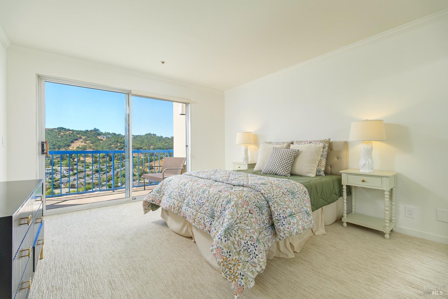 Detail Gallery Image 15 of 60 For 100 Thorndale Dr #424,  San Rafael,  CA 94903 - 2 Beds | 2 Baths