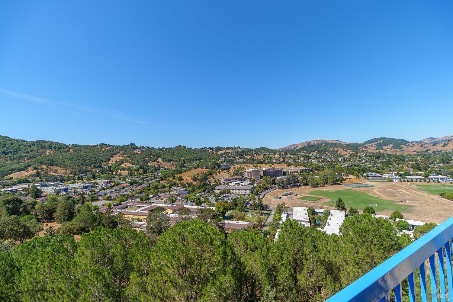 Detail Gallery Image 33 of 60 For 100 Thorndale Dr #424,  San Rafael,  CA 94903 - 2 Beds | 2 Baths