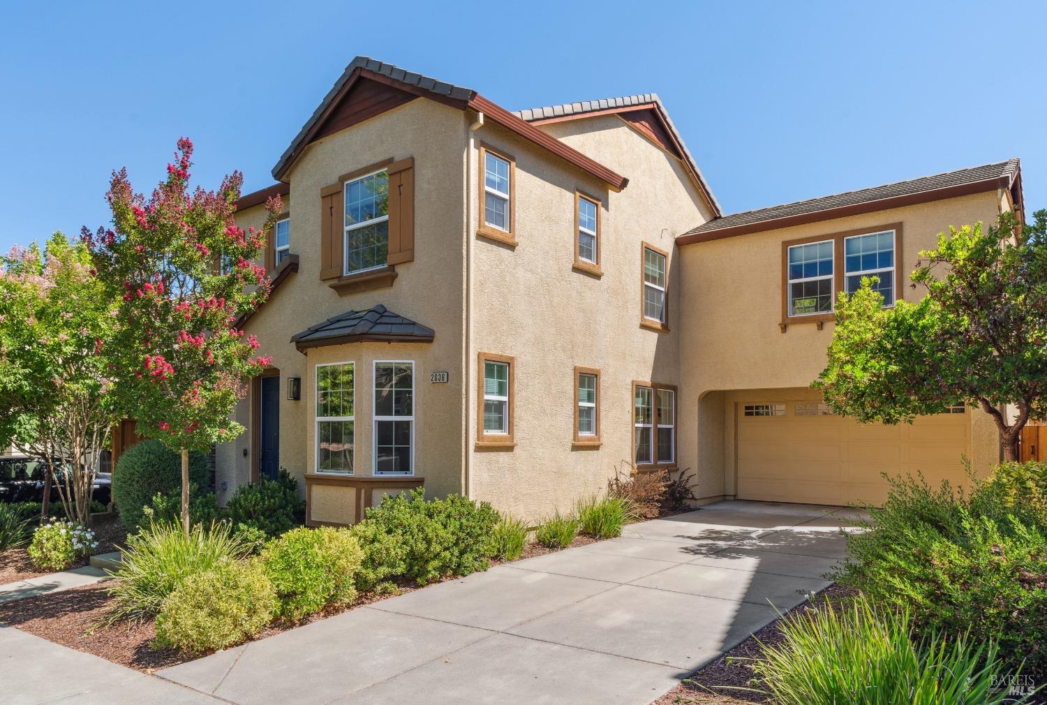 Detail Gallery Image 1 of 1 For 2036 Verbena Dr, Santa Rosa,  CA 95404 - 4 Beds | 2/1 Baths