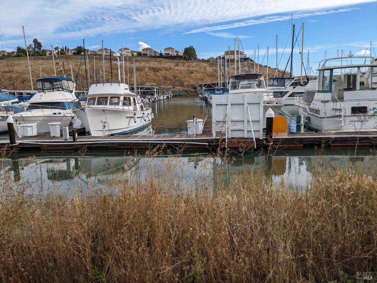 Detail Gallery Image 2 of 14 For 2012 Glen Cove Marina Rd, Vallejo,  CA 94591 - – Beds | – Baths