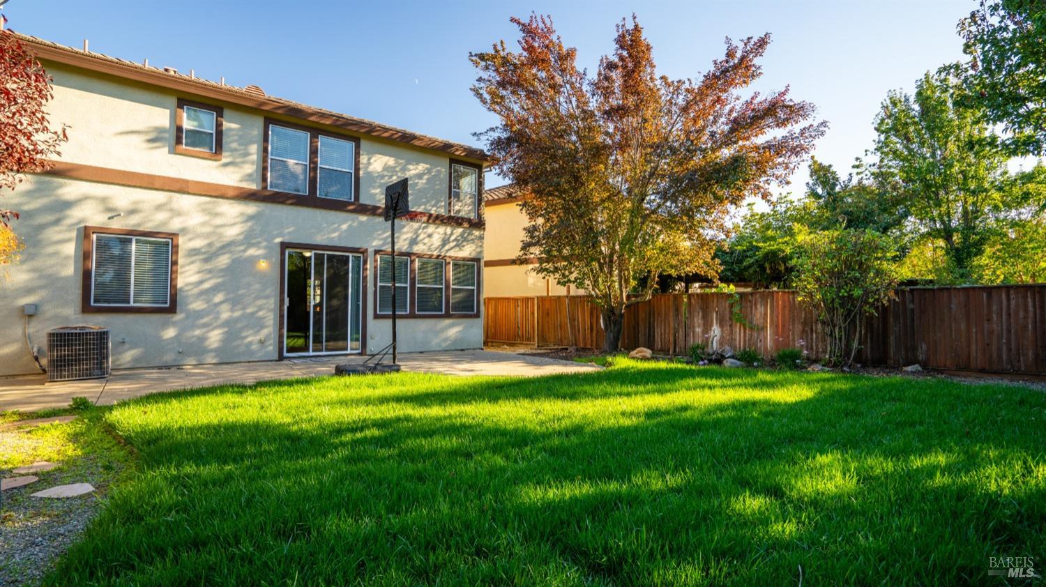 Detail Gallery Image 38 of 43 For 5090 Napa Shore Dr, Fairfield,  CA 94534 - 4 Beds | 2/1 Baths