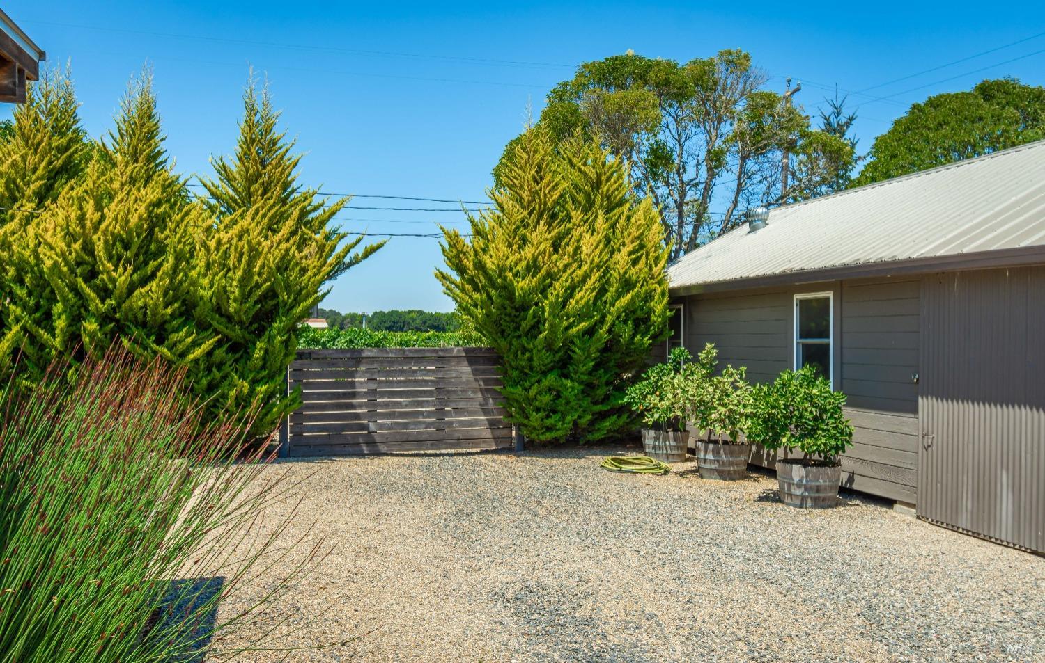 Detail Gallery Image 30 of 54 For 1111 Bayview Ave, Napa,  CA 94559 - 2 Beds | 1 Baths