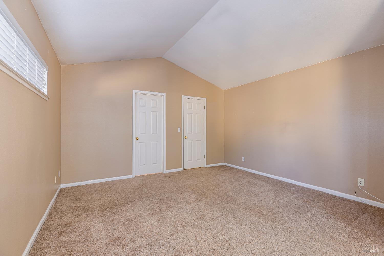 Detail Gallery Image 17 of 34 For 534 E Jasmine Cir, Santa Rosa,  CA 95407 - 3 Beds | 2/1 Baths