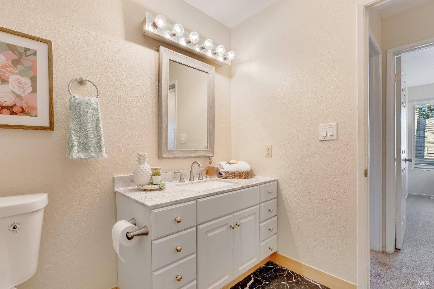 Detail Gallery Image 18 of 34 For 5450 Concord Blvd #M2,  Concord,  CA 94521 - 2 Beds | 1/1 Baths