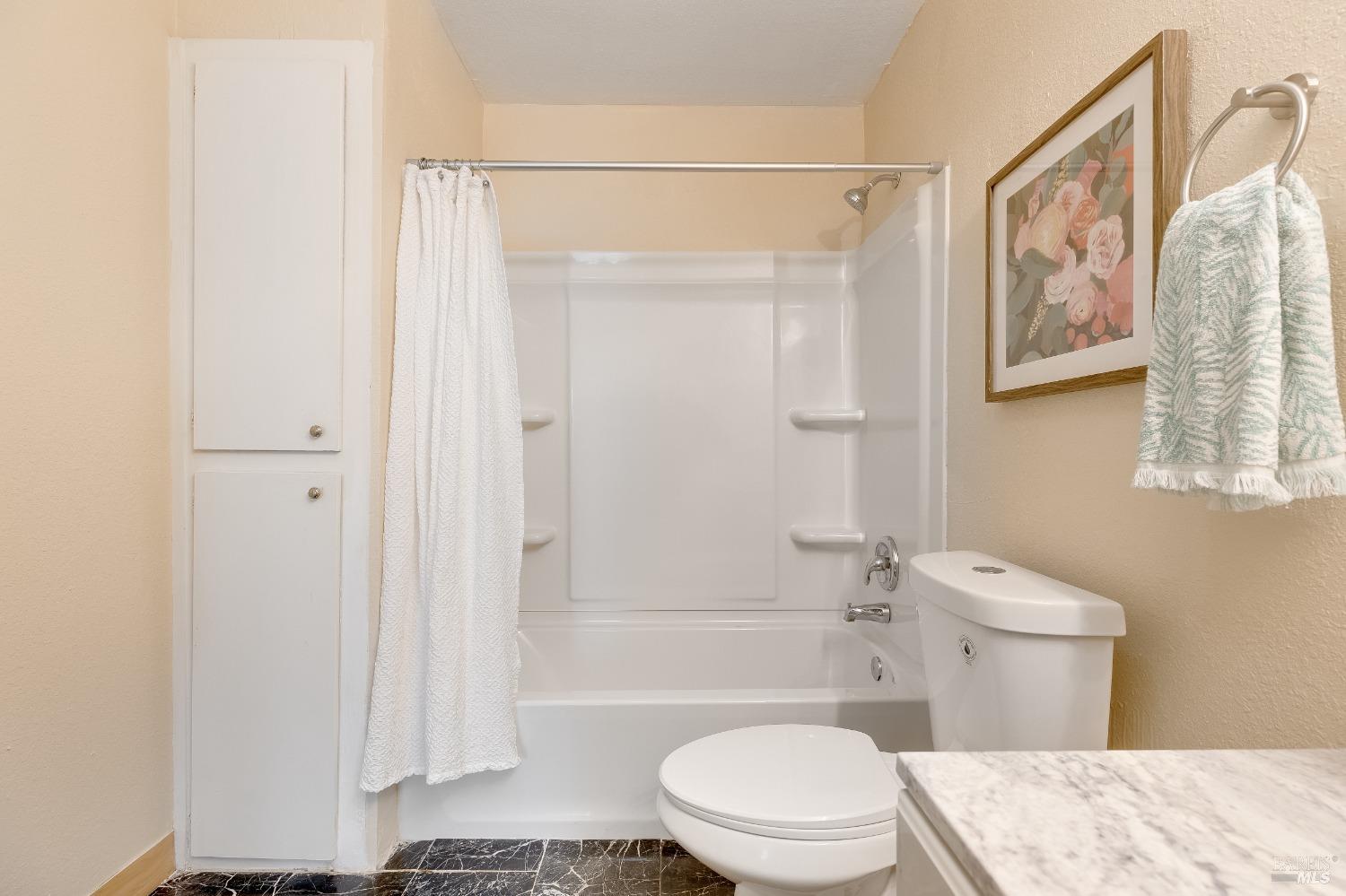 Detail Gallery Image 17 of 34 For 5450 Concord Blvd #M2,  Concord,  CA 94521 - 2 Beds | 1/1 Baths