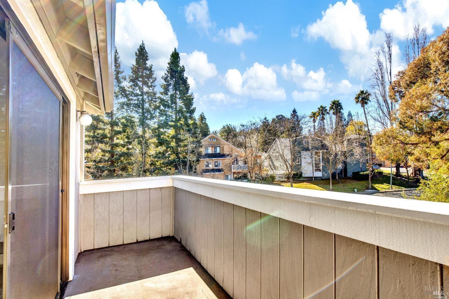 Detail Gallery Image 29 of 38 For 2890 Redwood Pkwy #72,  Vallejo,  CA 94591 - 2 Beds | 2 Baths