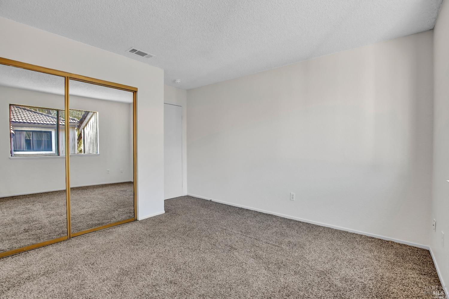 Detail Gallery Image 35 of 38 For 2890 Redwood Pkwy #72,  Vallejo,  CA 94591 - 2 Beds | 2 Baths