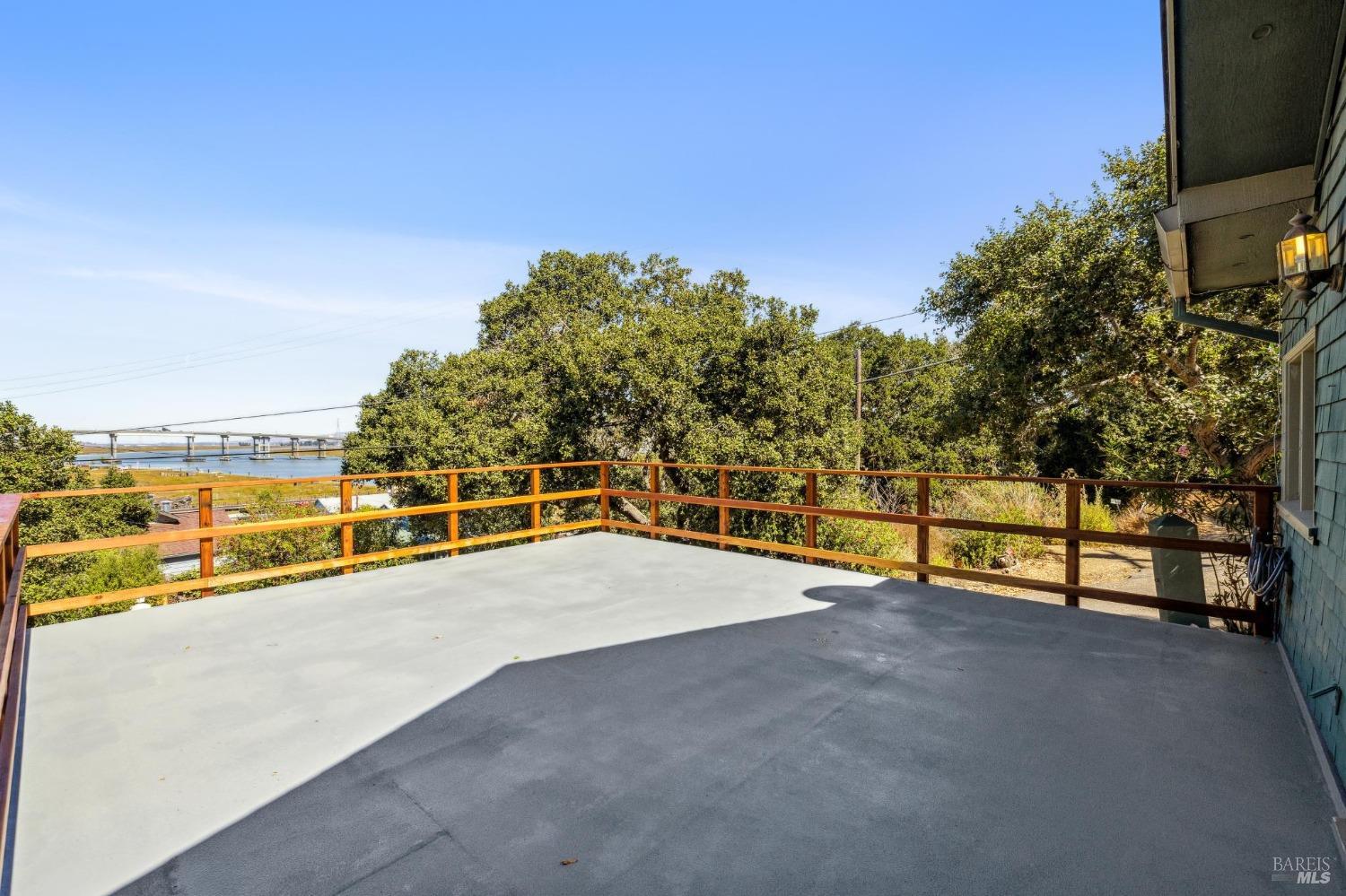 Detail Gallery Image 23 of 40 For 10 Hillside Ter, Novato,  CA 94945 - 2 Beds | 1 Baths