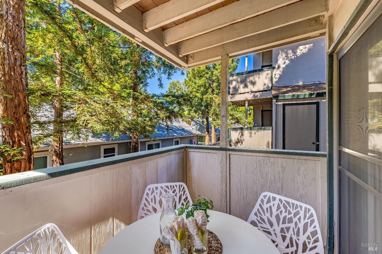 Detail Gallery Image 25 of 34 For 5450 Concord Blvd #M2,  Concord,  CA 94521 - 2 Beds | 1/1 Baths